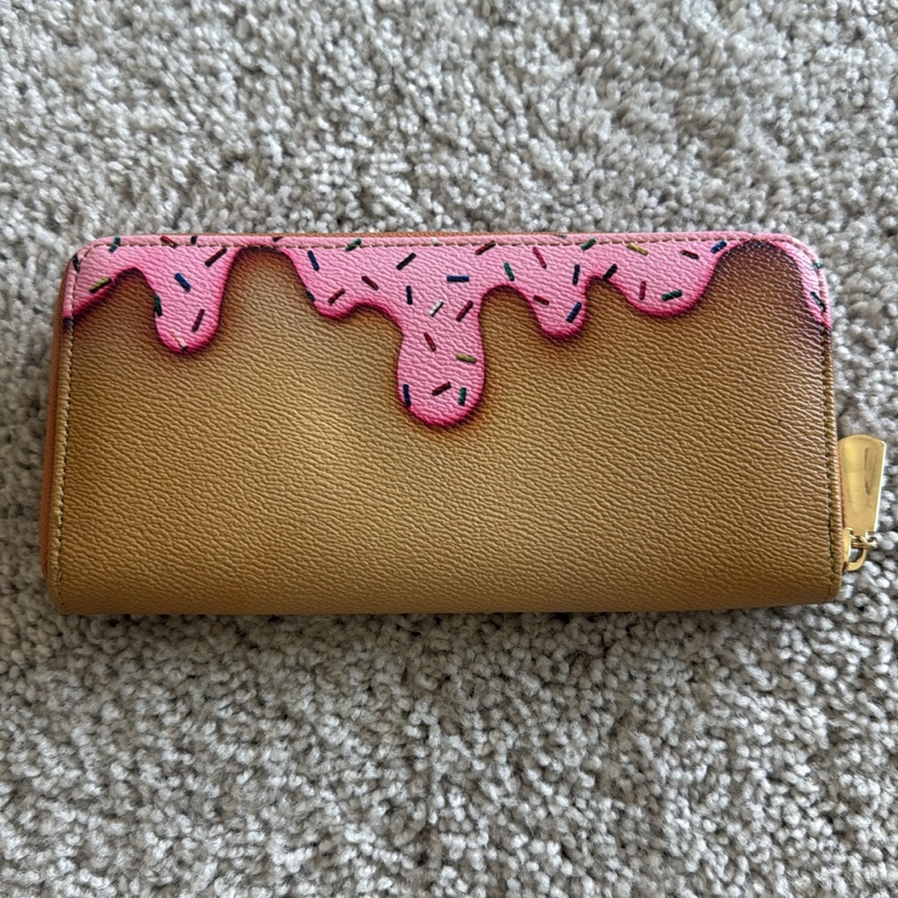 NWOT Pink and Brown ShoeBakery Wallet - Picture 2 of 4